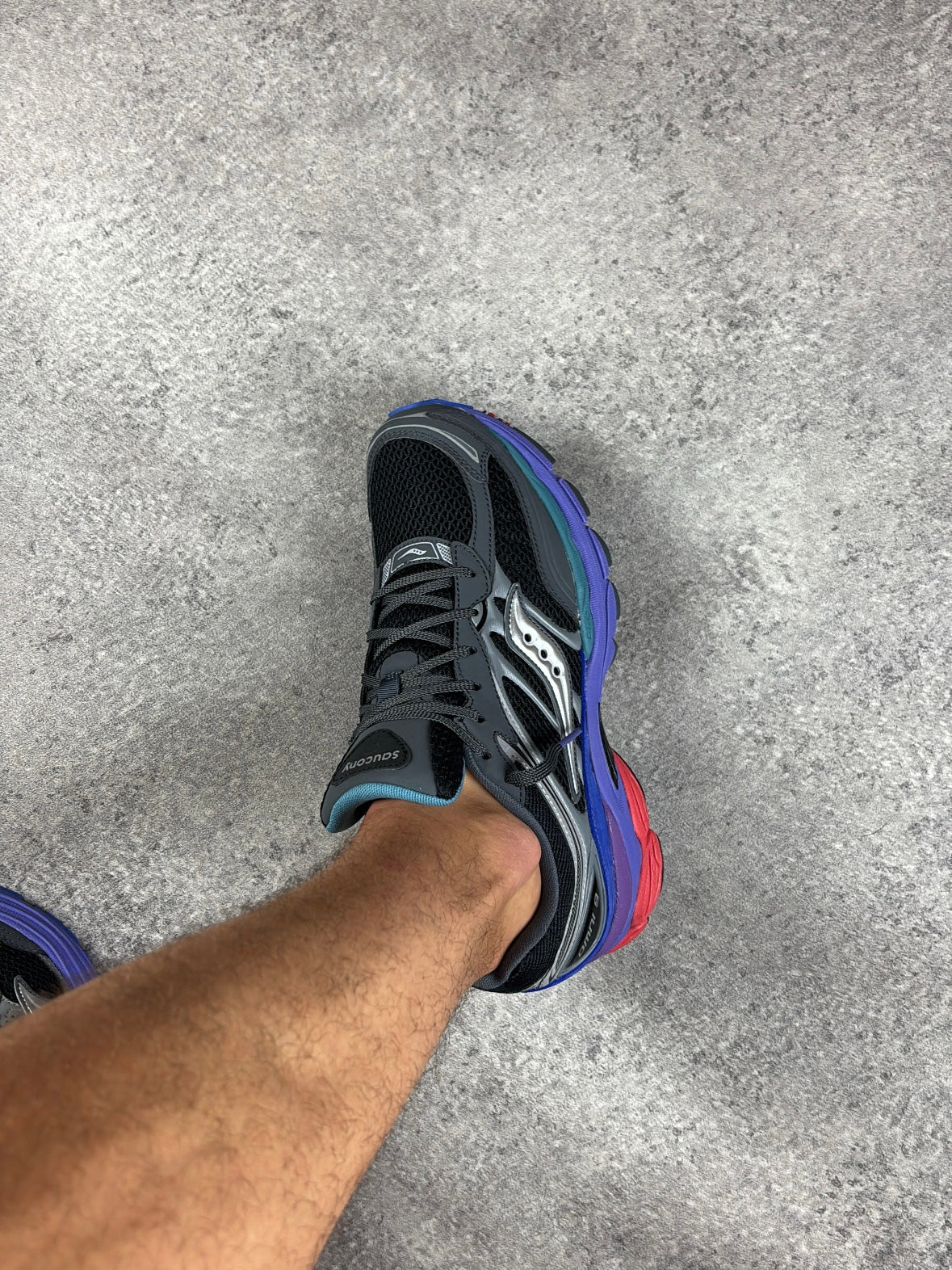 Saucony ProGrid Omni 9 Galaxy — on feet side view