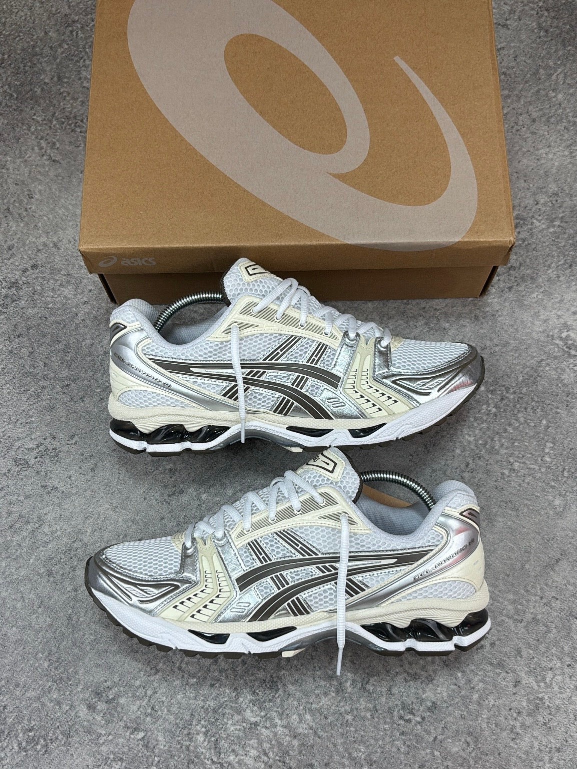 ASICS GEL-KAYANO 14 — White / Ivory